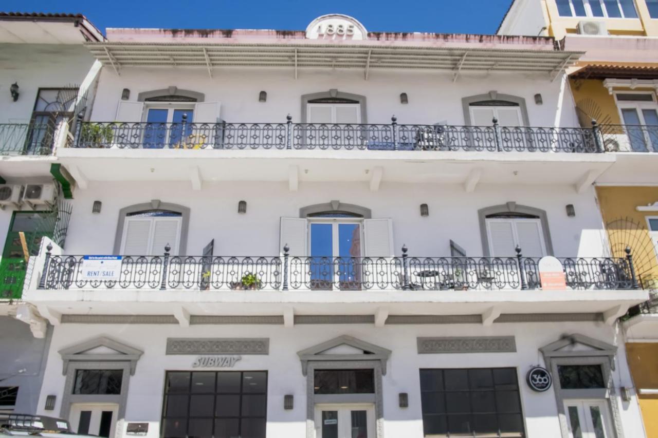 In Casco Viejo - View On Main Plaza